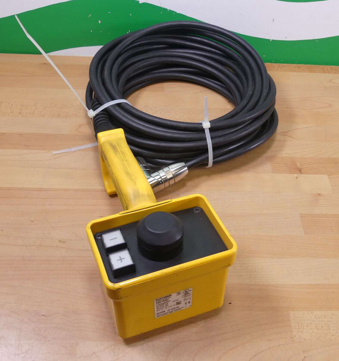 EUCHNER  ZSB114093  Enabling Switch
