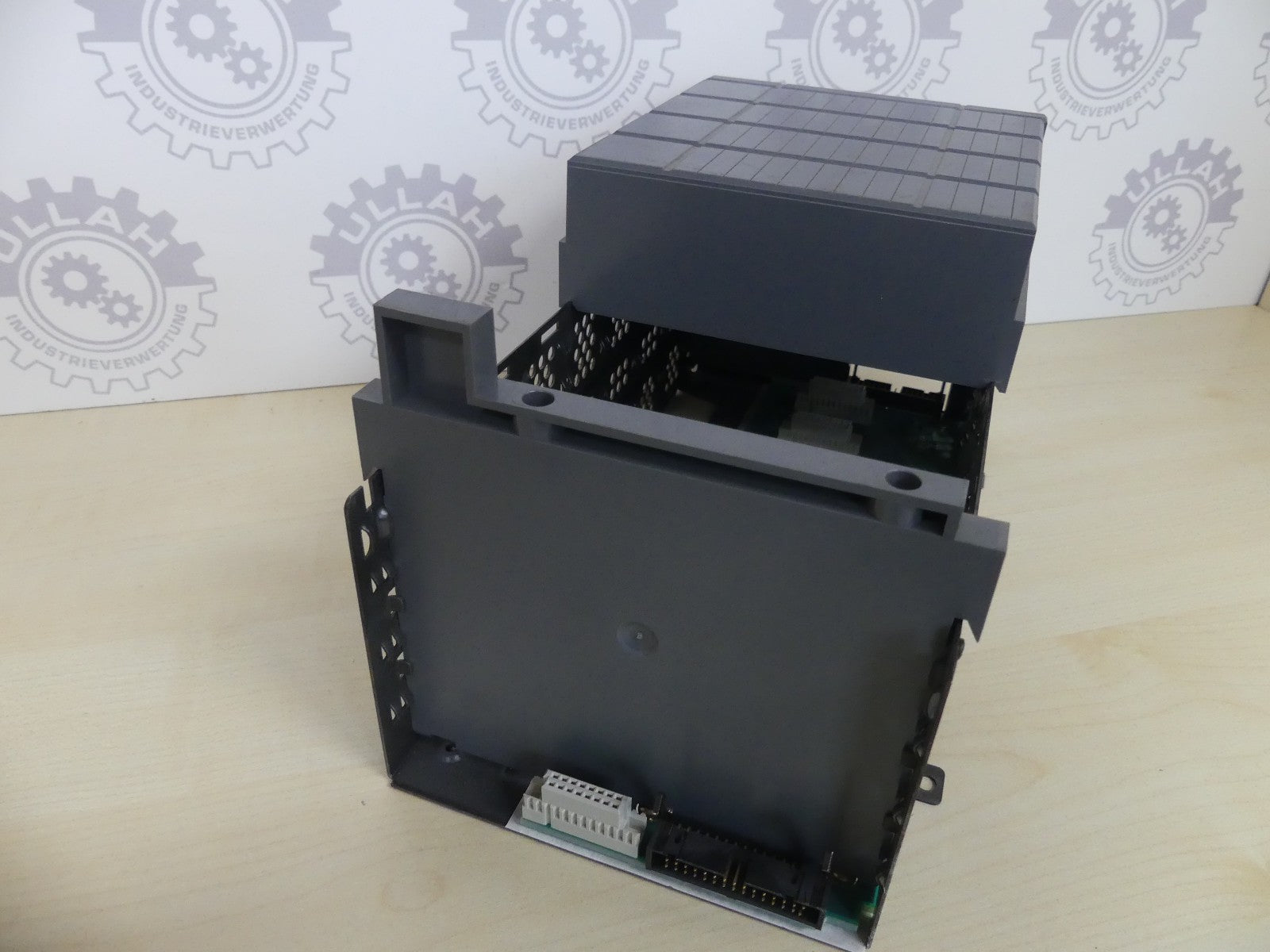 Allen Bradley 1746-A7 SLC 500