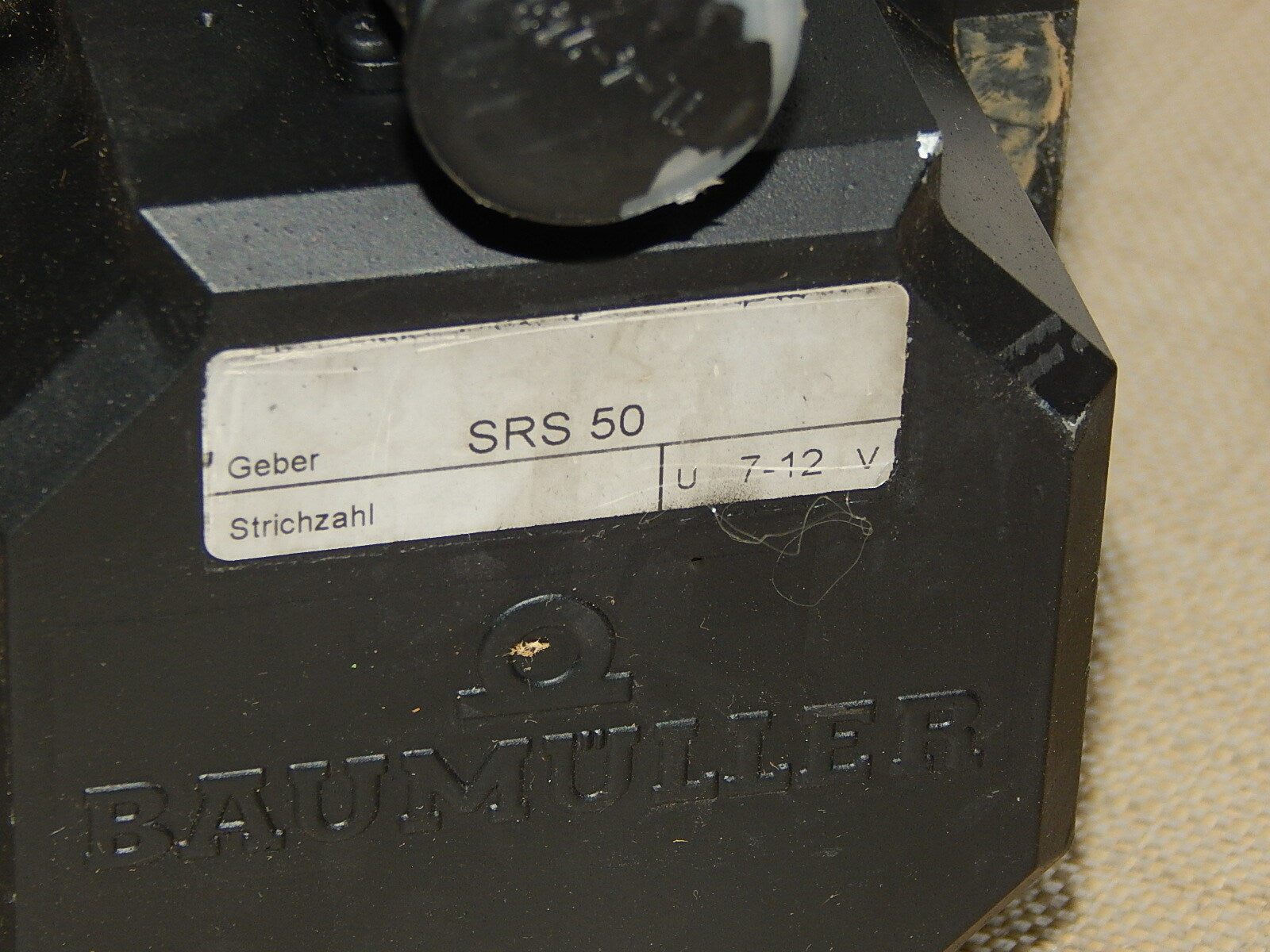 Baumüller Servomotor DSD 56 S64U20-5 // DSD56S64U20-5 Top