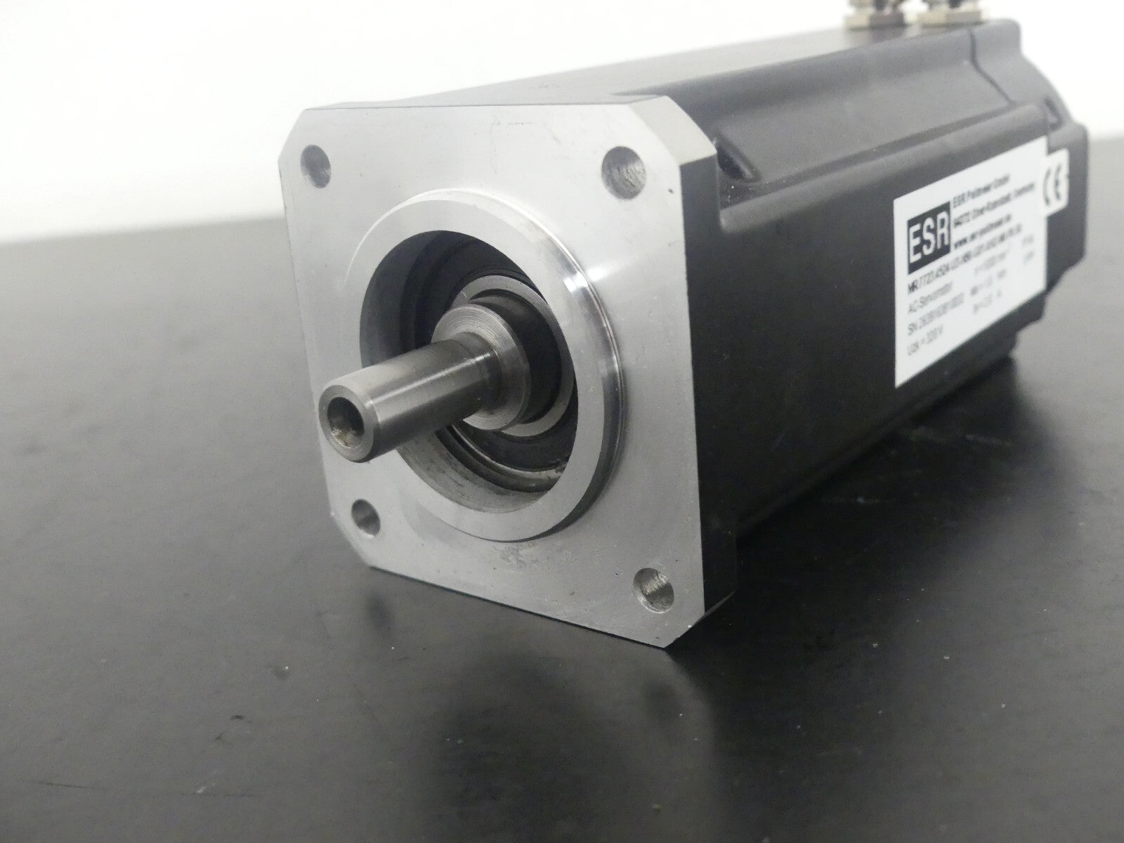 ESR AC Servomotor / MR 7723.4524-U3-N50-G01-AK2-M0-P0-S0 / 320V