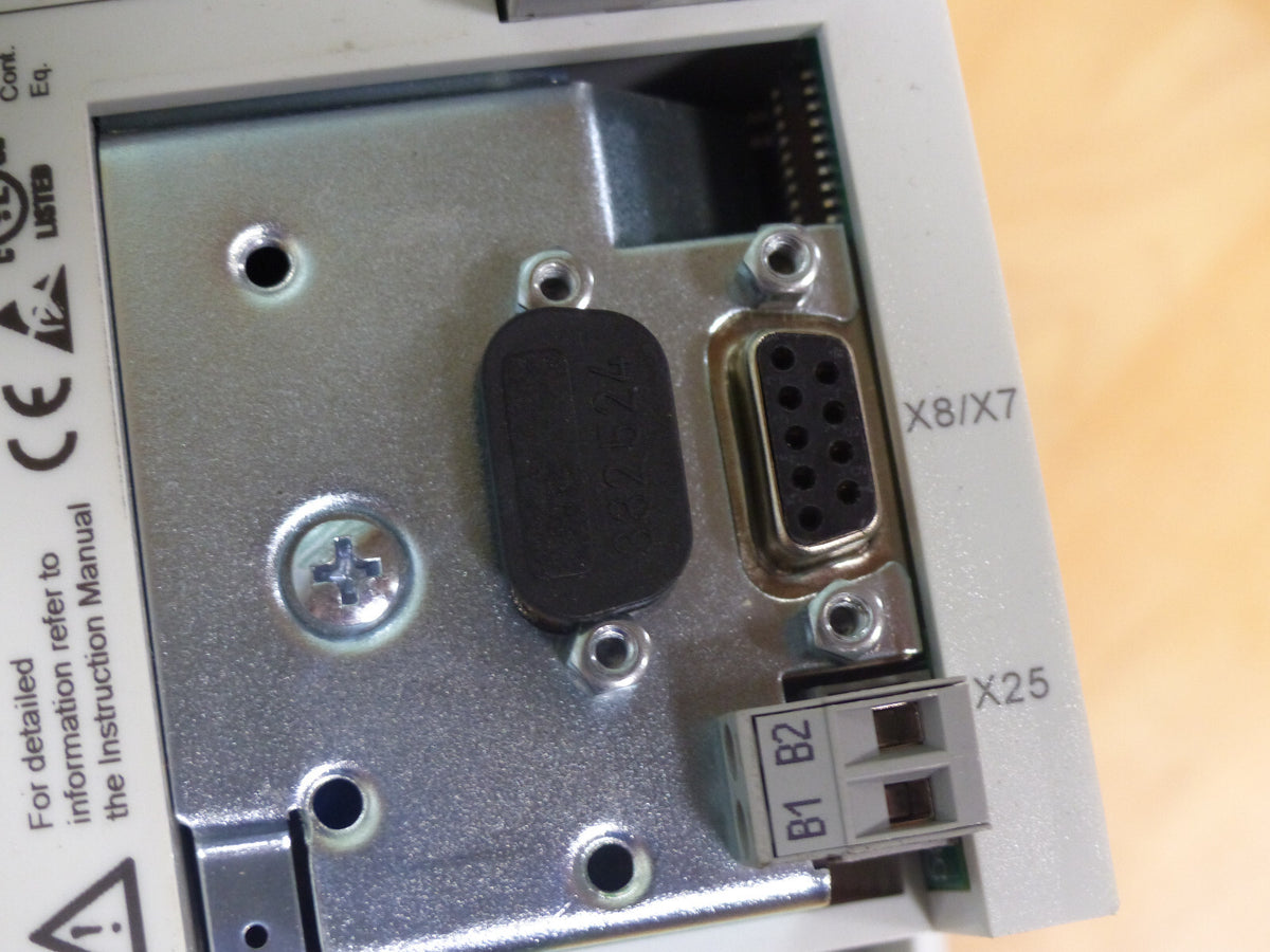 Lenze ECSES004C4B ECSES 00 4C 4B Servo-Achsmodul