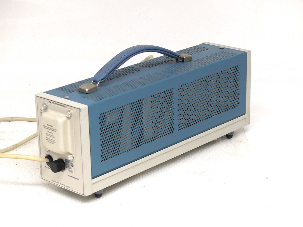 Tektronix PS 503 Triple Netzteil im TM 501 Leistungsmodul
