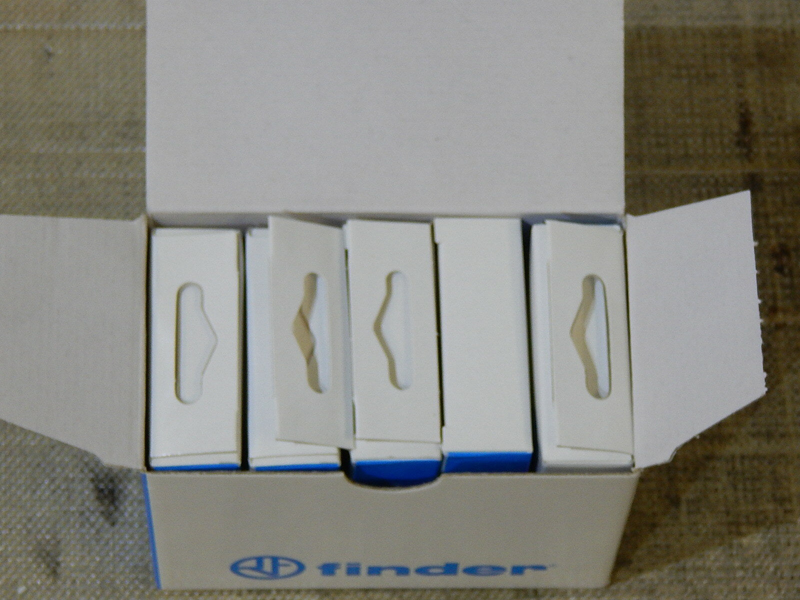  5X Finder Auto-Off-On-Relais 19.21.0.024.0000 1CO-SPDT New