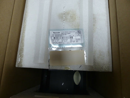 Rexroth MKD093B-035-KG1-RF Servomotor // MKD093B035KG1RF