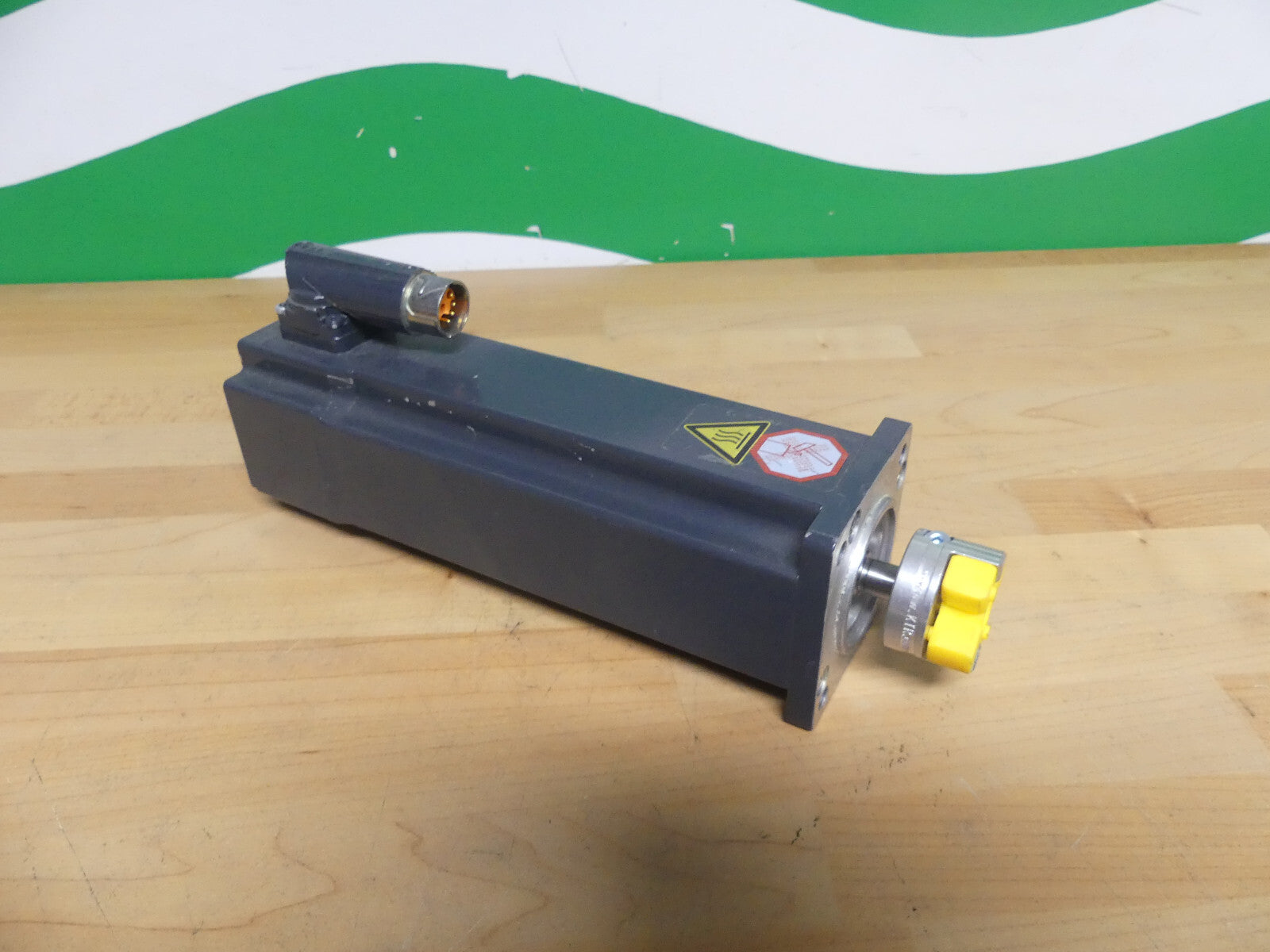 Beckhoff AM8023-0E21-0000