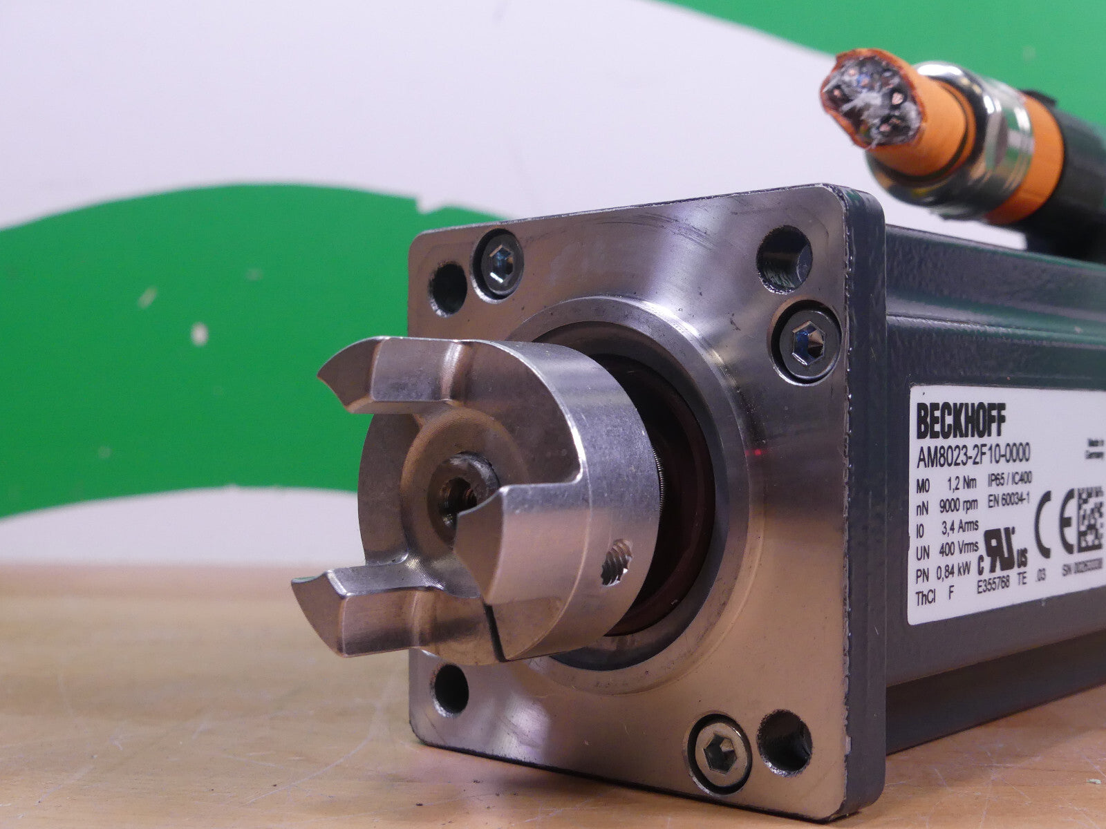 beckhoff  Servomotor AM8023-2F10-0000 s.Bilder