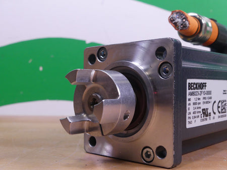 beckhoff  Servomotor AM8023-2F10-0000 s.Bilder