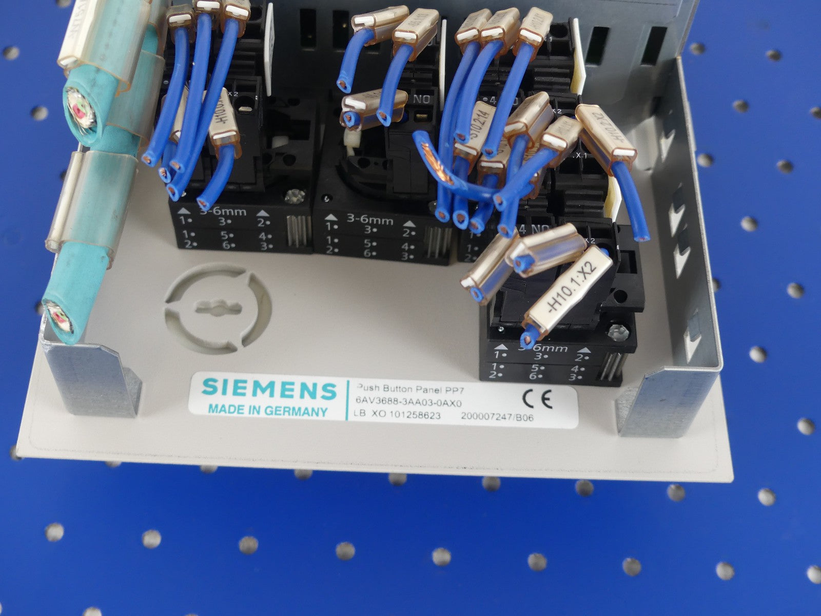 SIEMENS 6AV3688-3AA03-0AX0 used s.Bilder