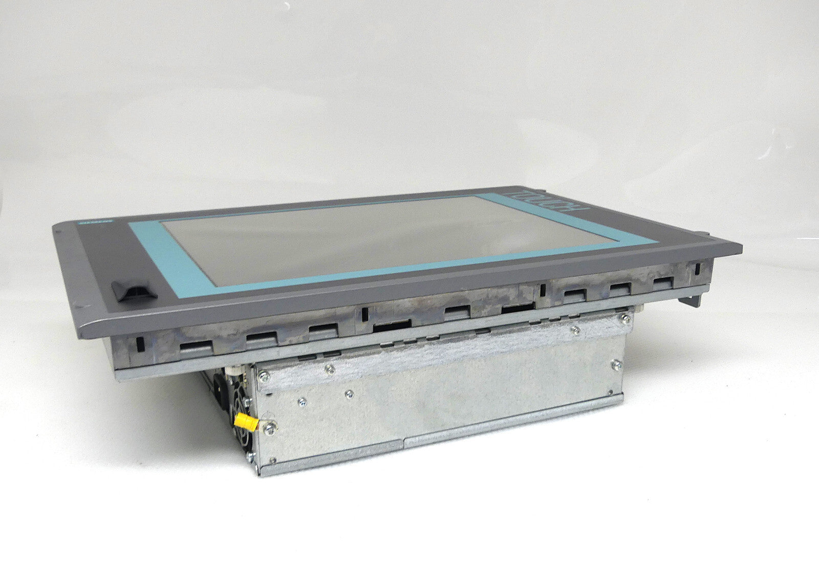 Siemens 6AV7892-0BJ34-0AC0 + panel 15T 677/877 ROHS