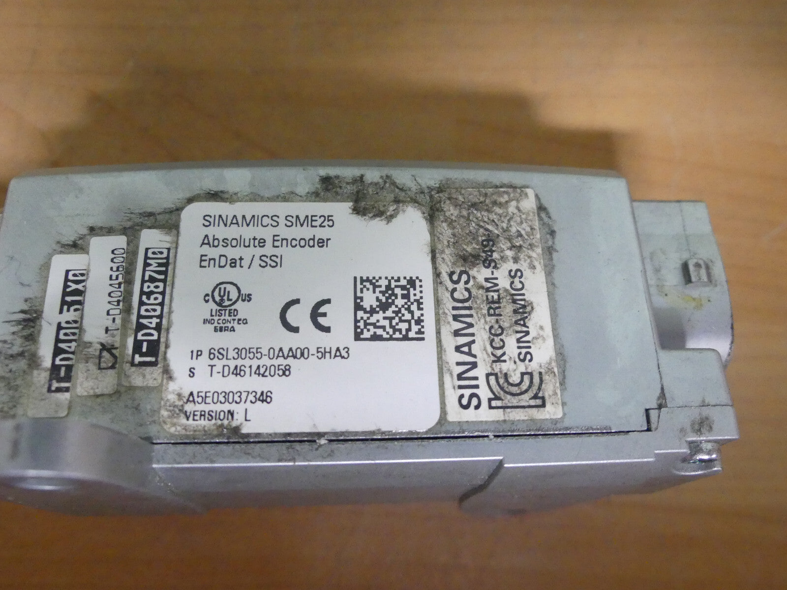 SIEMENS SINAMICS  6SL3055-0AA00-5HA3 anschluss  beschädigt s.Bilder
