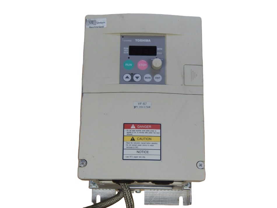 Toshiba VFS7 -2007PY-EU Frequenzumrichter Inverter 1,6kVA 3PH Used