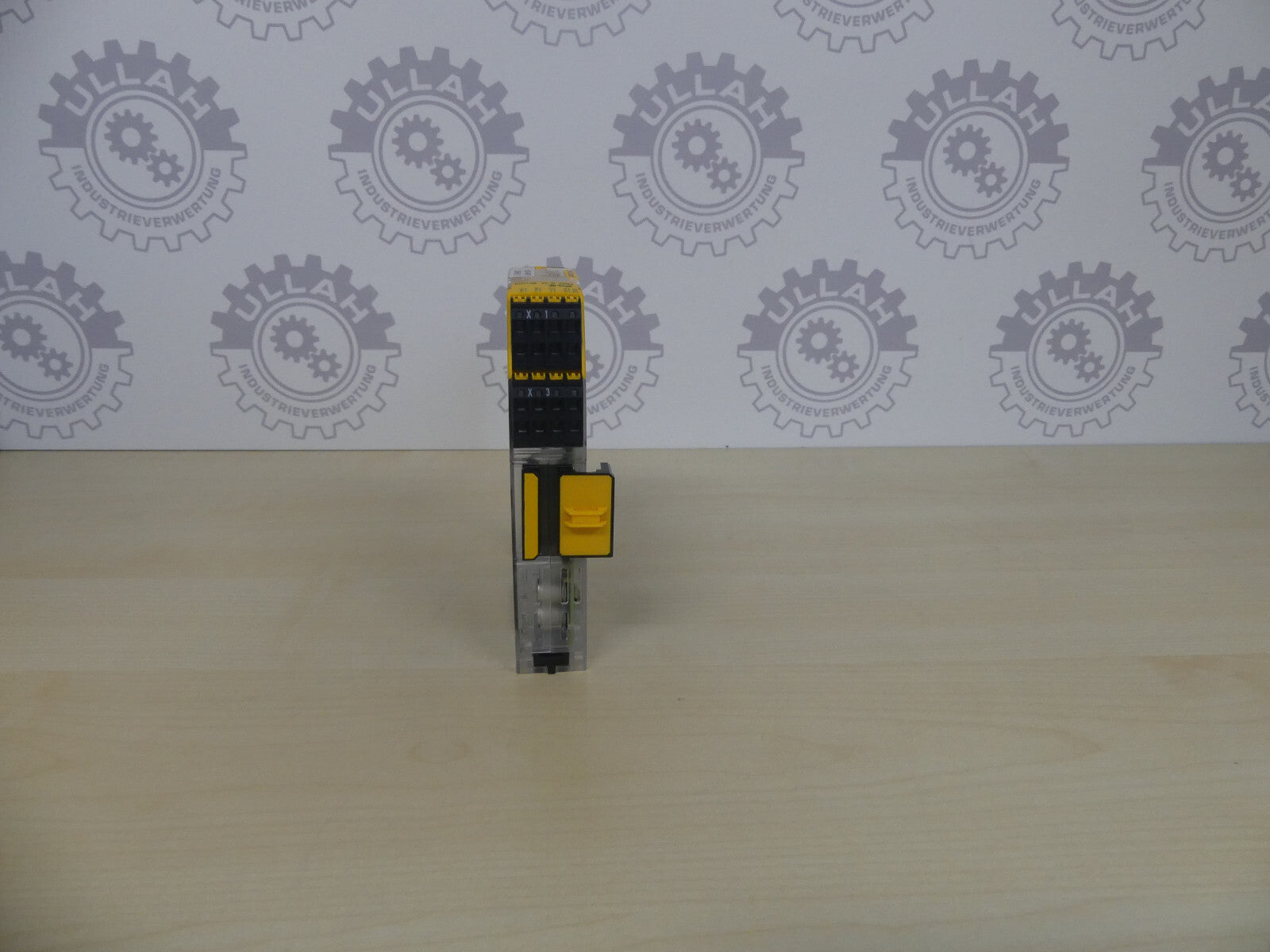 Pilz PNOZ m EF 801400 772142