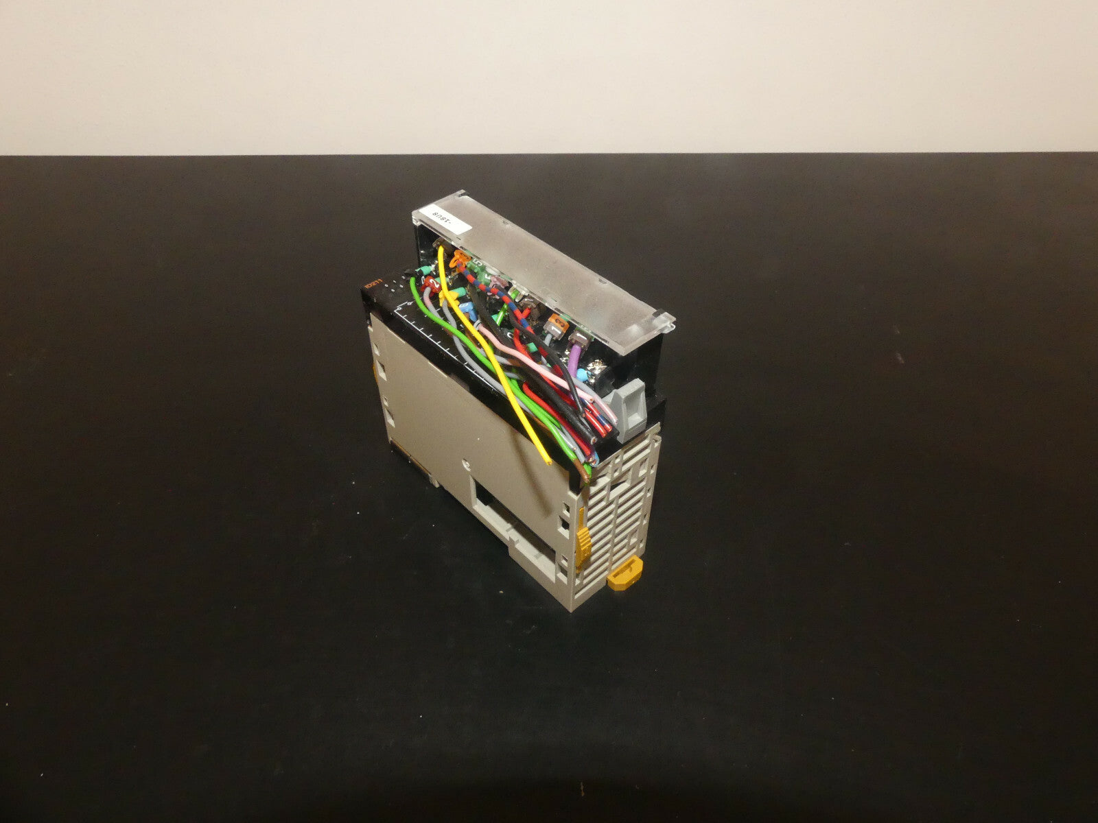Omron CJ1W-ID211