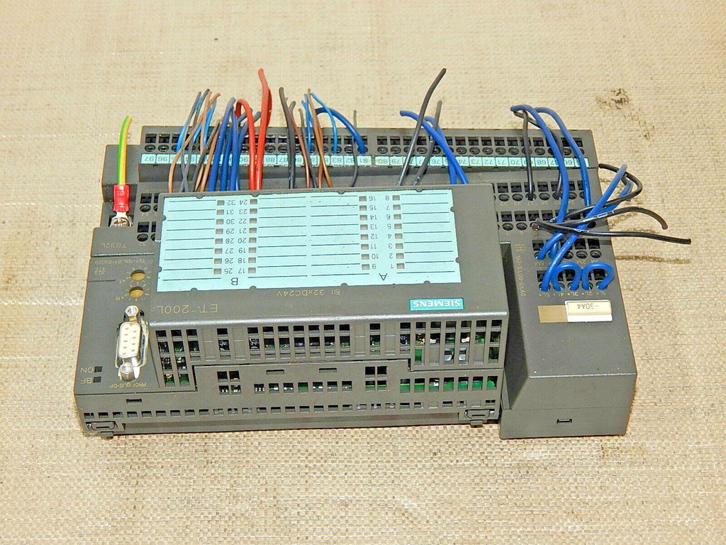 3Siemens simatic S7 6ES7 131-1BL01-0XB0 E.:1+6ES7193-1CL00-0XA0 E.:1 used