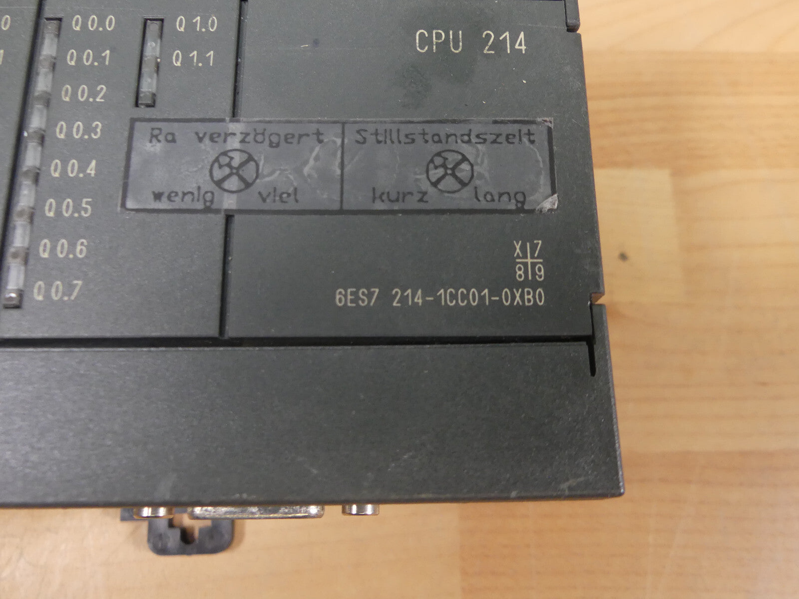 SIEMENS Simatic S7-200  6ES7 214-1CC01-0XB0  6ES7214-1CC01-0XB0