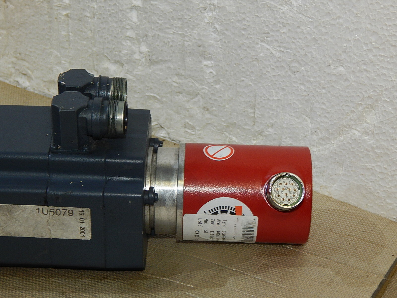  Siemens 3~Permanent Magnet Motor 1FT5046-1AF71-3EA0 + TR Electronic CE 65M 