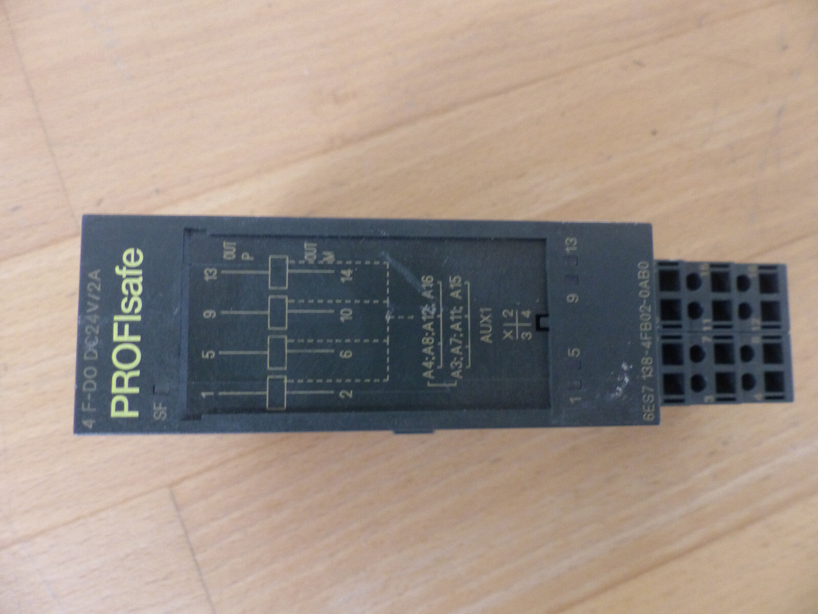 SIMENES SIMATIC S7 1P 6ES7 138-4FB02-0AB0