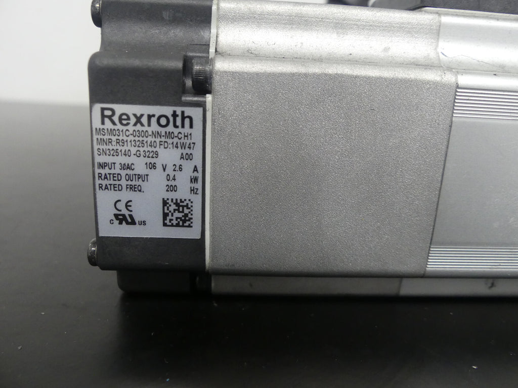 Rexroth MSM031C-0300-NN-M0-CH1 mit Neugart WPLE 60 Winkelgetriebe