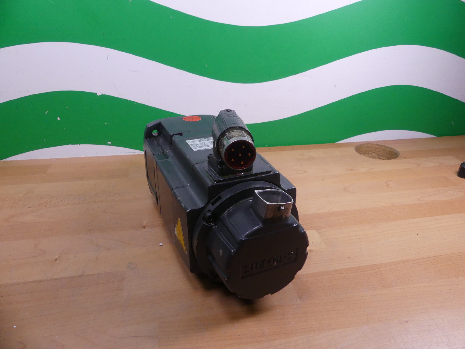 Siemens 1FK7042-2AF71-1CH1 Servomotor