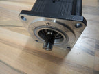 Lenze MCS14L32-RS0P2-E25N-ST5S00N-R0SU // Servomotor