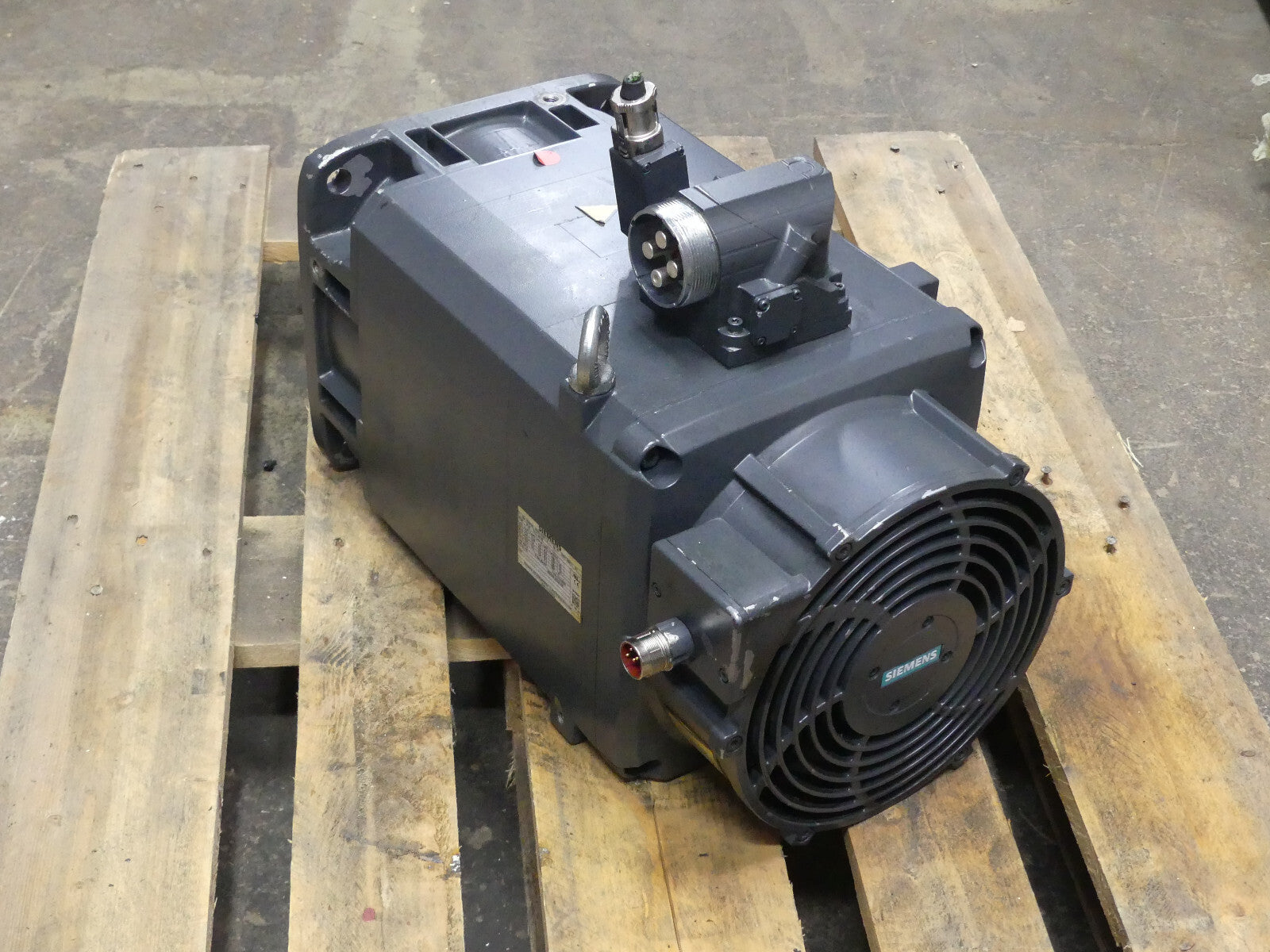Siemens  1PH8133-1DD02-0CE1-Z