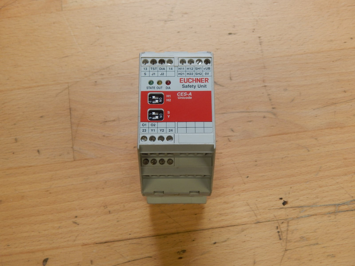 EUCHNER CES-A-AEA-02B Safety Unit Used