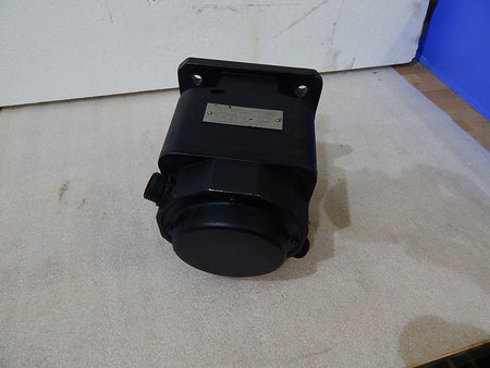 KUKA 1 FT3071 AC-Servomotor 1,41kW 84V 11A  3000/min  Used