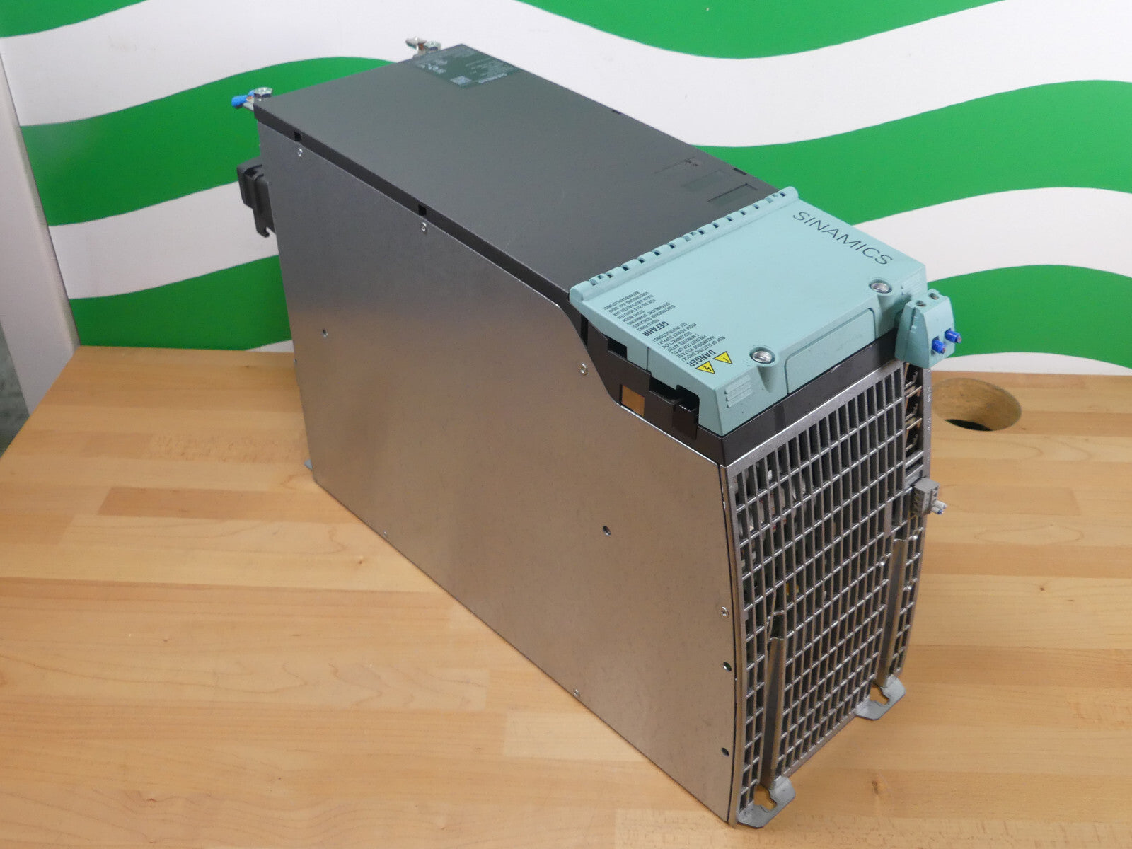 Siemens Sinamics S120   6SL3120-1TE24-5AA3