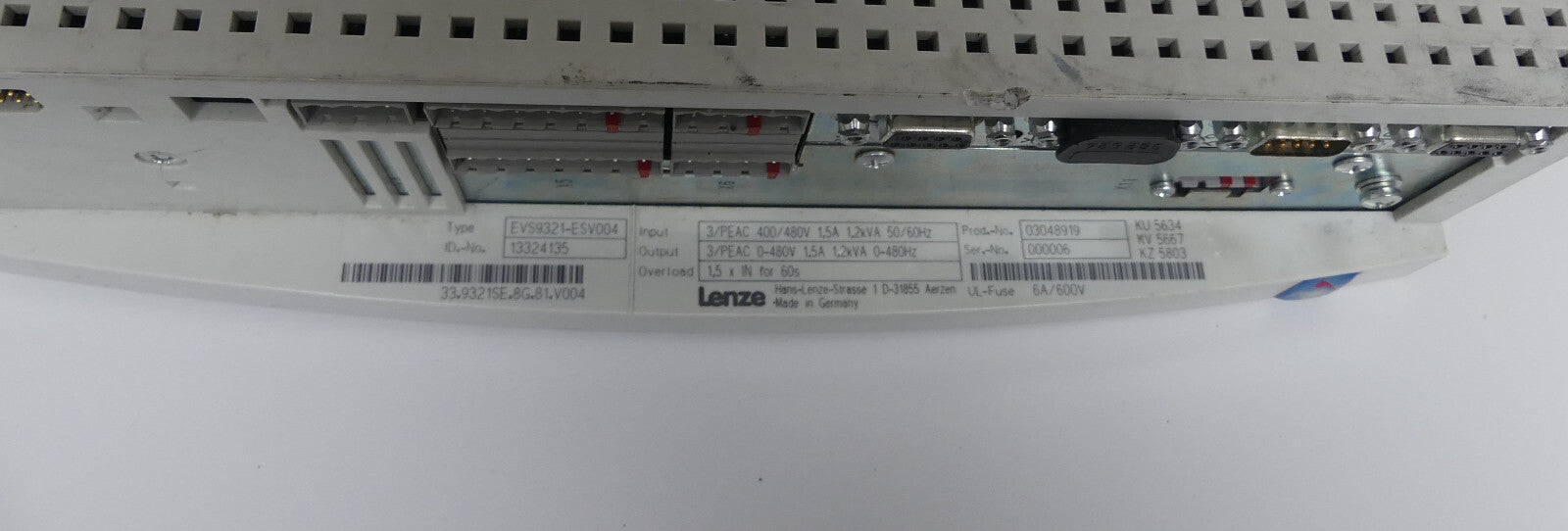 Lenze EVS9321-ESV004 Frequenzumrichter Beschädgit   s.Bilder