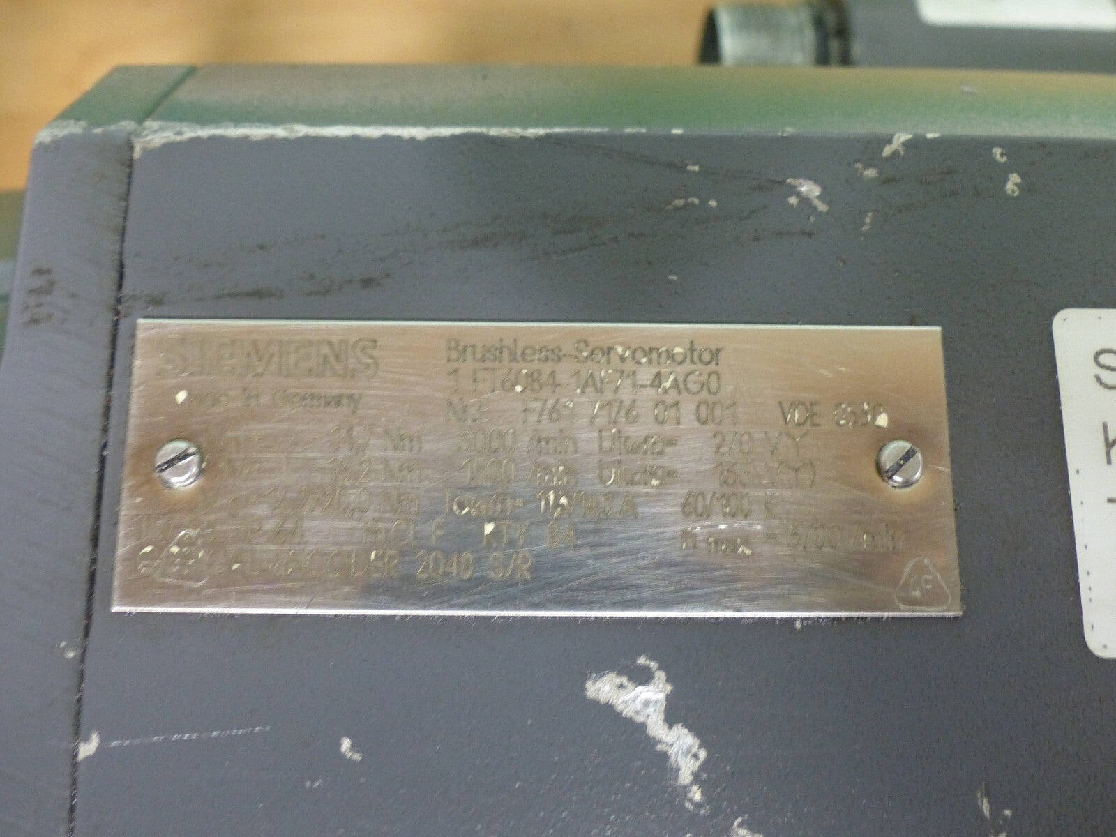 SIEMENS SERVMOTOR 1FT6084-1AF71-4AG0 used