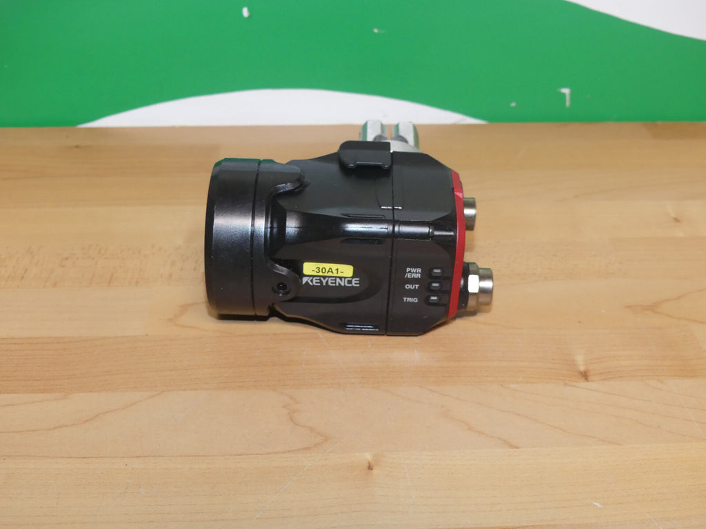 KEYENCE IV-500MA used