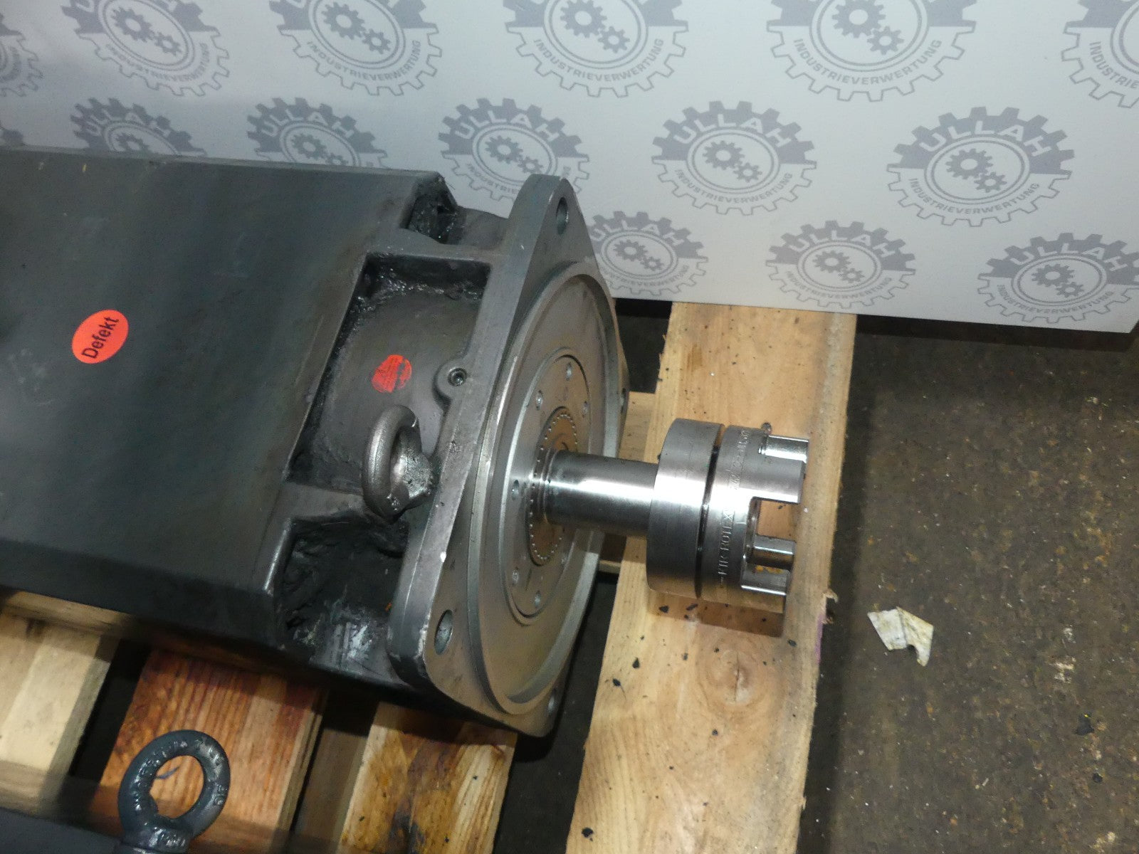 SIEMENS 1PH8137-1CG02-0LA2-Z