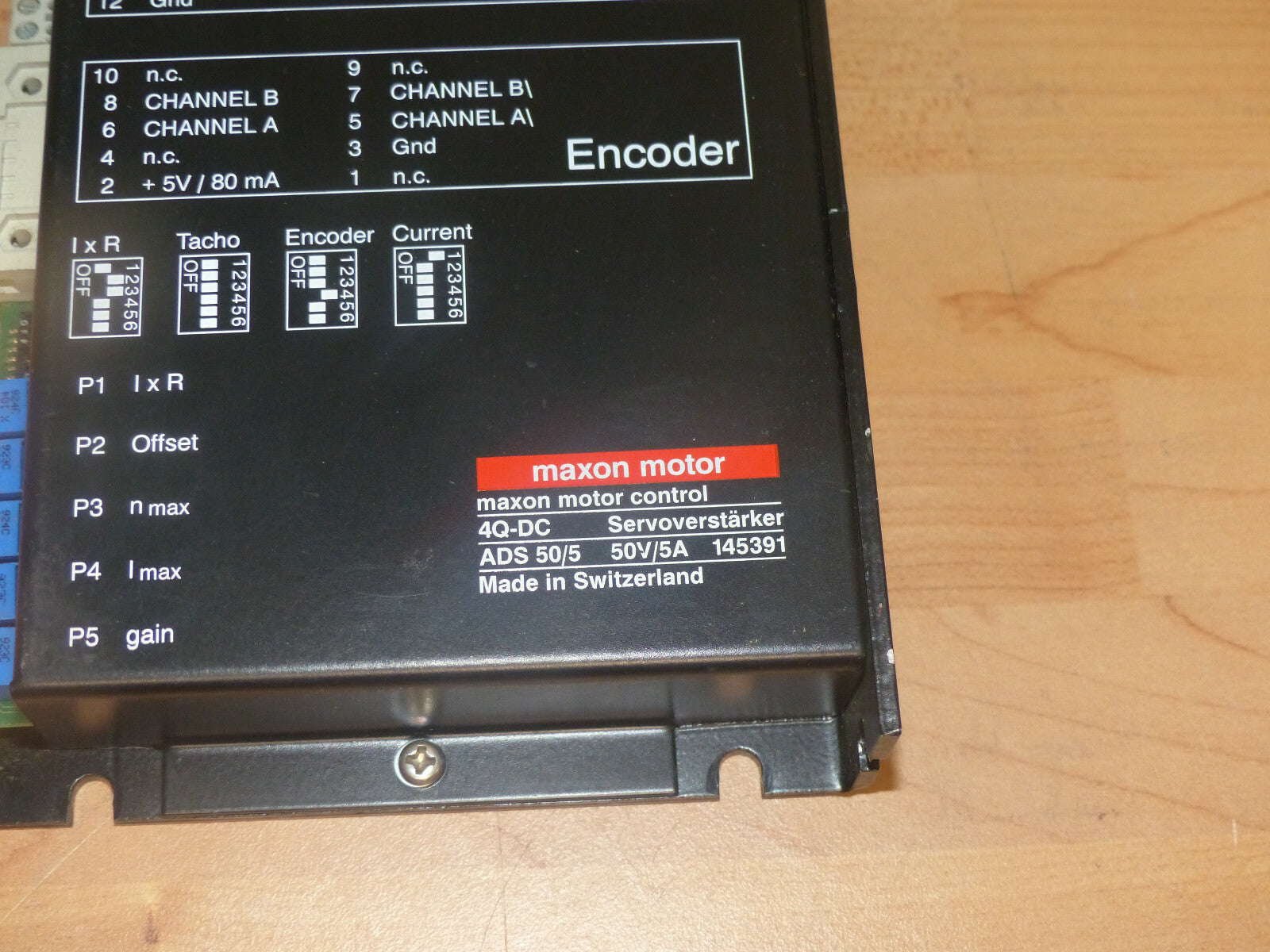 Maxon Motor Control 4-Q-DC Servoverstärker 145391  used s.Bailder