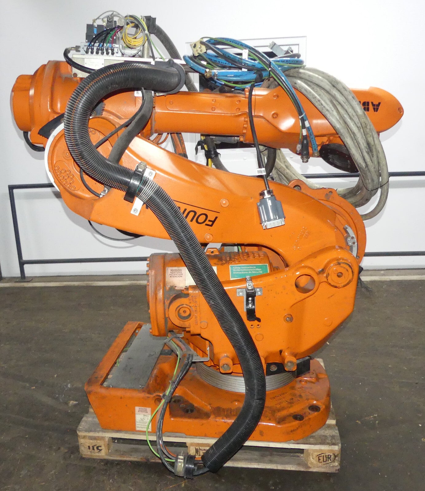 ABB Automation IRB 6600 M2000 IRB 6600-175/2.55 B.j 2004-03-17