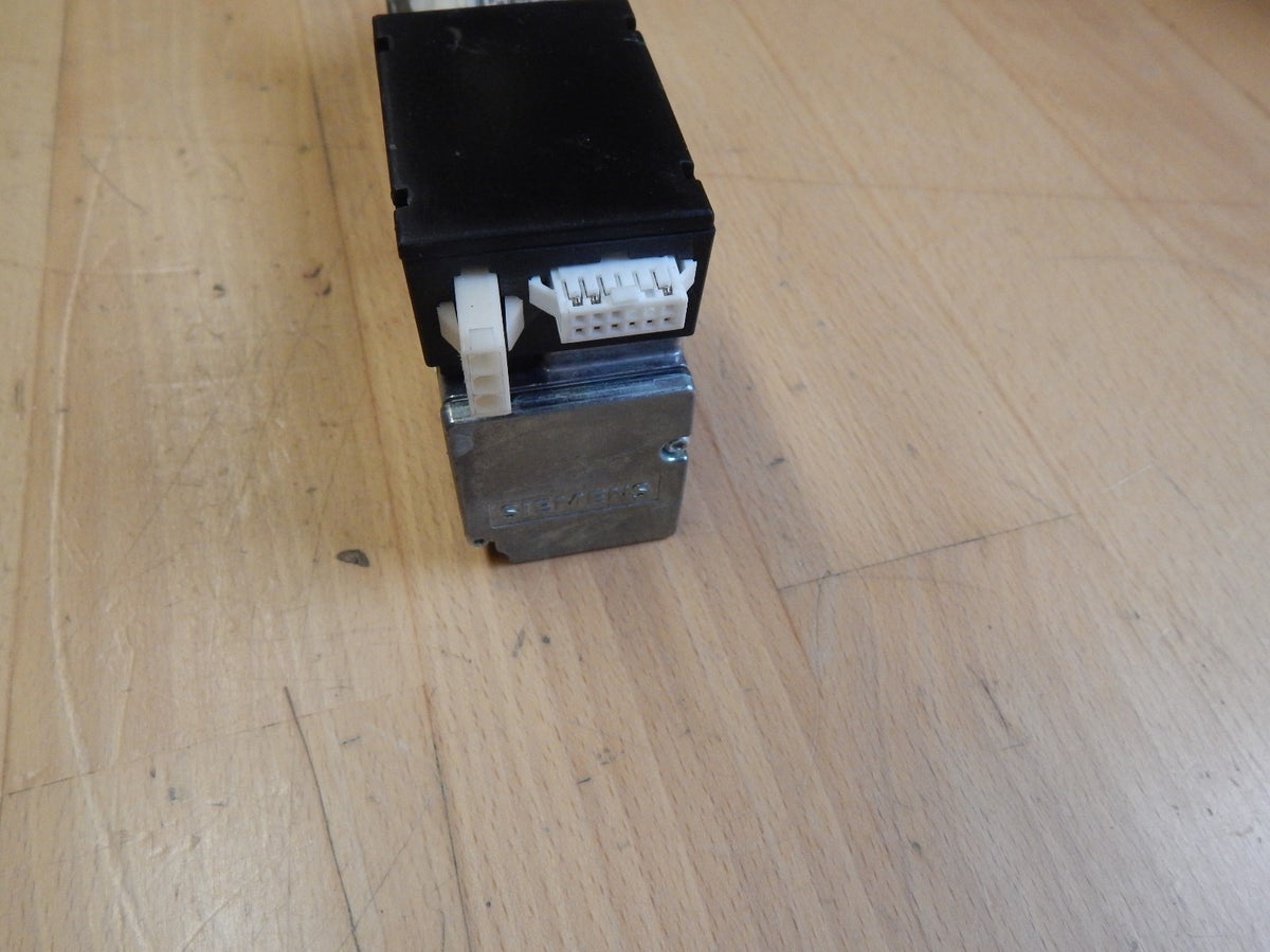 Siemens 3~Motor 1FK7015-5AG11-0SG0-Z