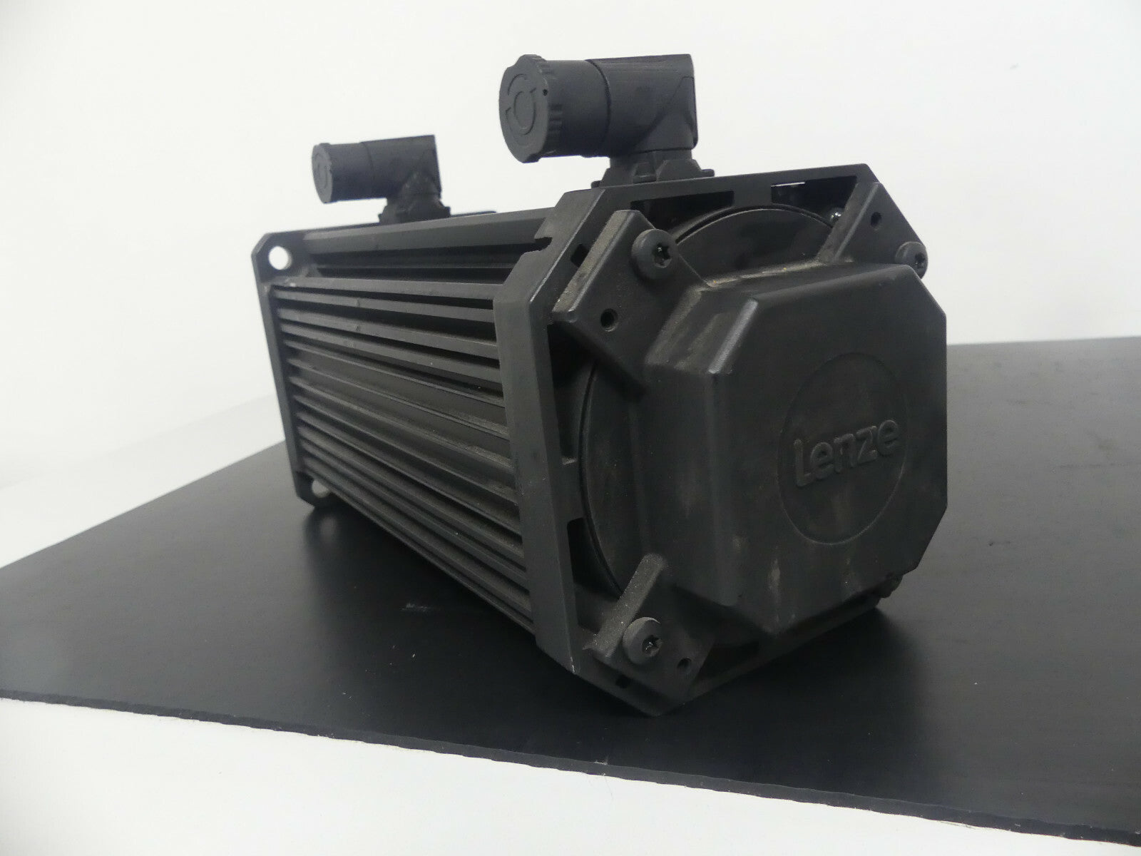 Lenze MCA 14L20-RS0B0-N24R-ST5S00N-R0SU