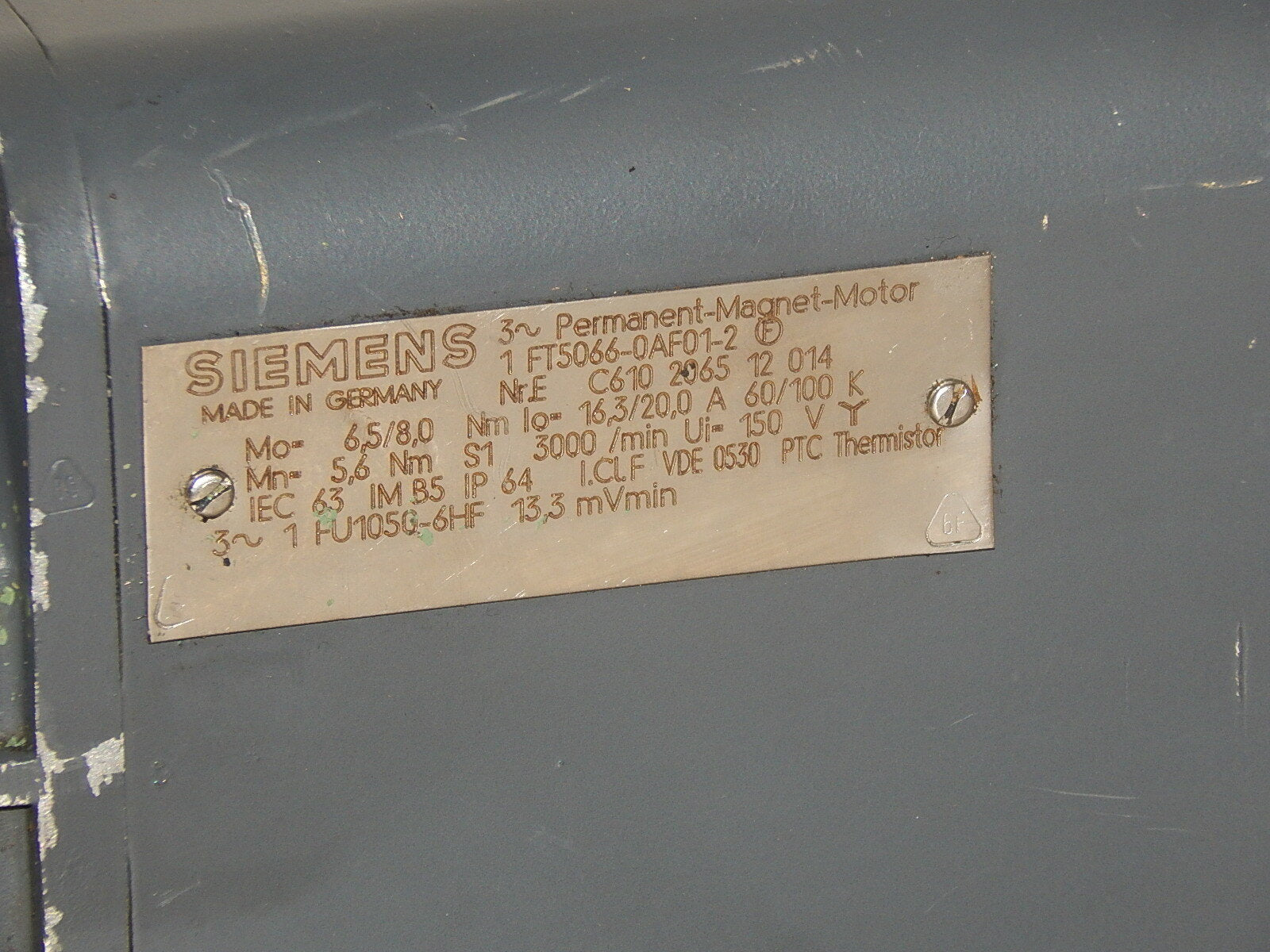  Siemens 1FT5066-0AF01-2   Permanent Magnet Motor 