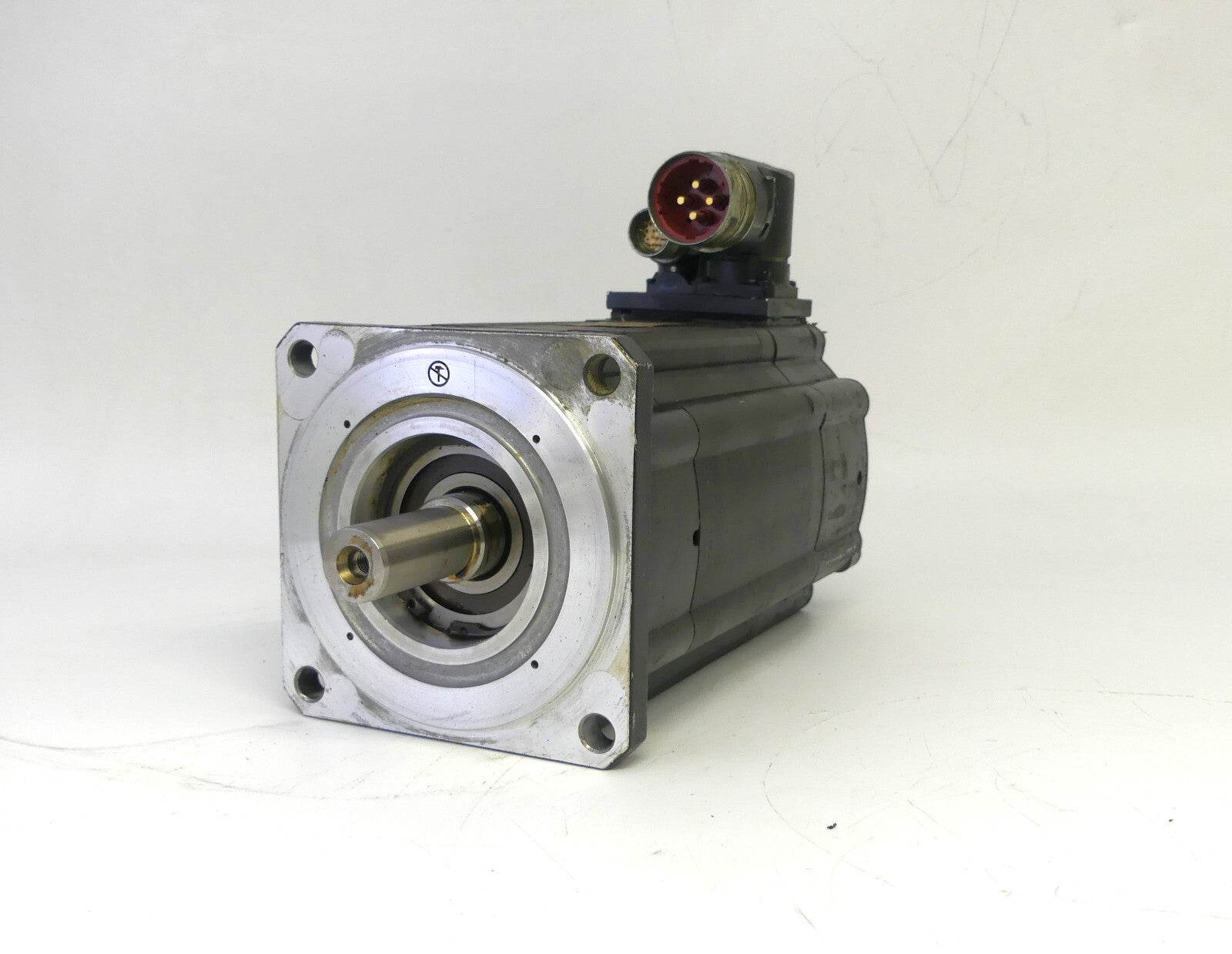 Lenze MCS 14L32-RS0B0-A24N-ST5S00N-R0SU