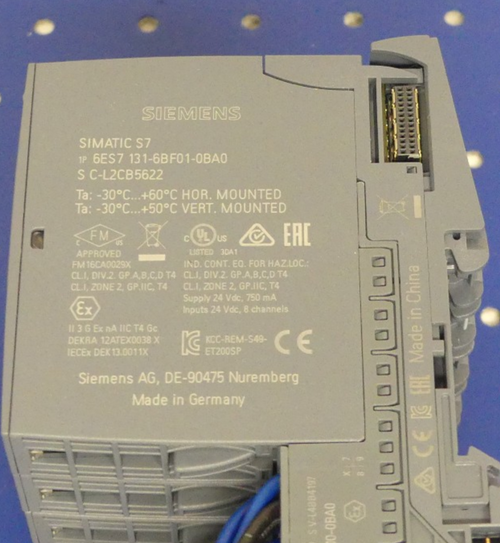 5X SIEMENS 6ES7131-6BF01-0BA0
