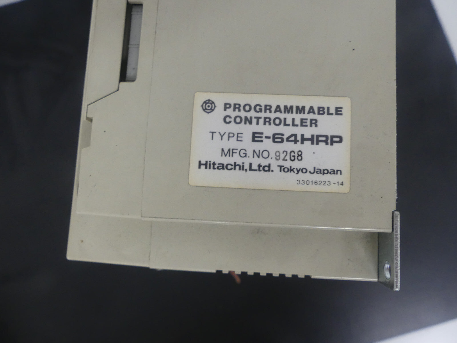 HITACHI  E-64HRP