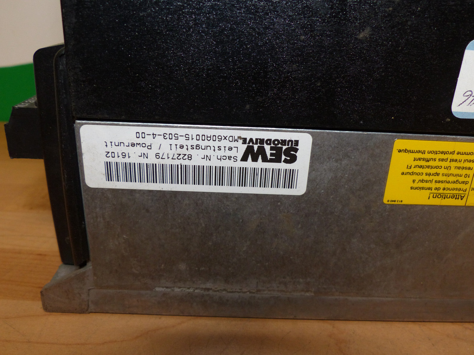SEW MDV60A0015-5A3-4-00 Leicht Beschädigt s.Bilder