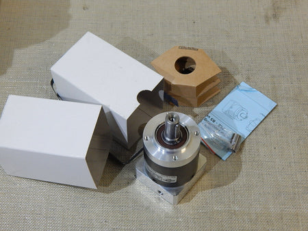 Neugart PLE 60 PLE60 i = 25   100253897 Aufsteckgetriebe  New