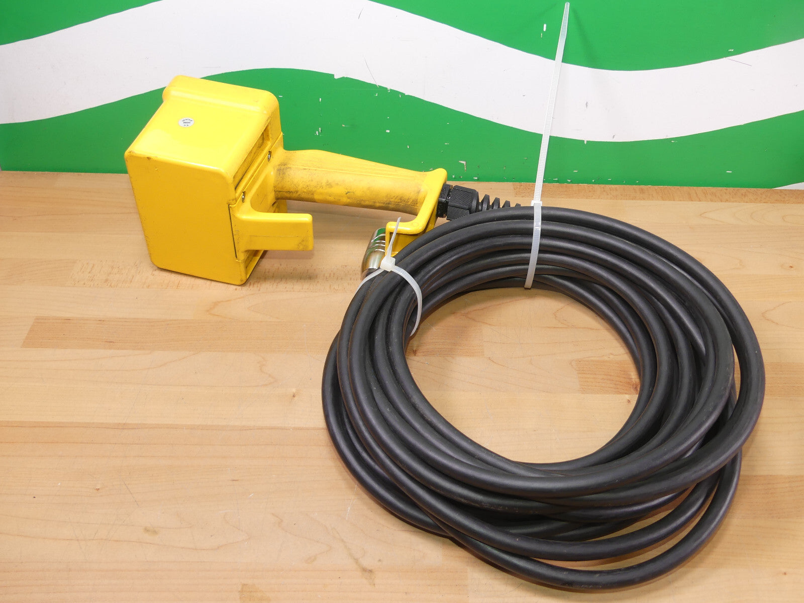 EUCHNER  ZSB114093  Enabling Switch