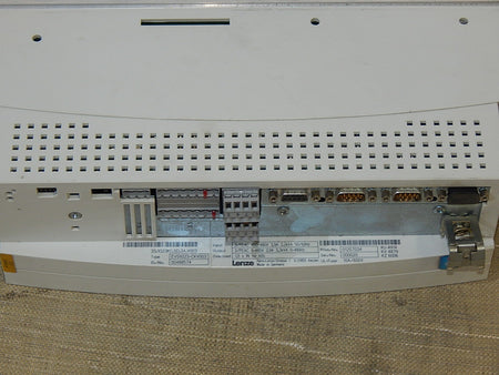 Lenze Frequenzumrichter Servoregler Positionierregler  EVS9323-CKV003 GEB
