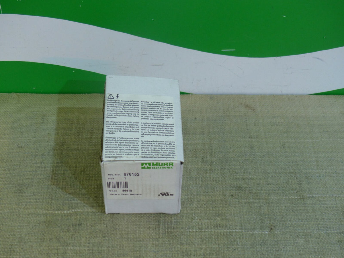  Murr Elektronik 676152 110VAC 15A 