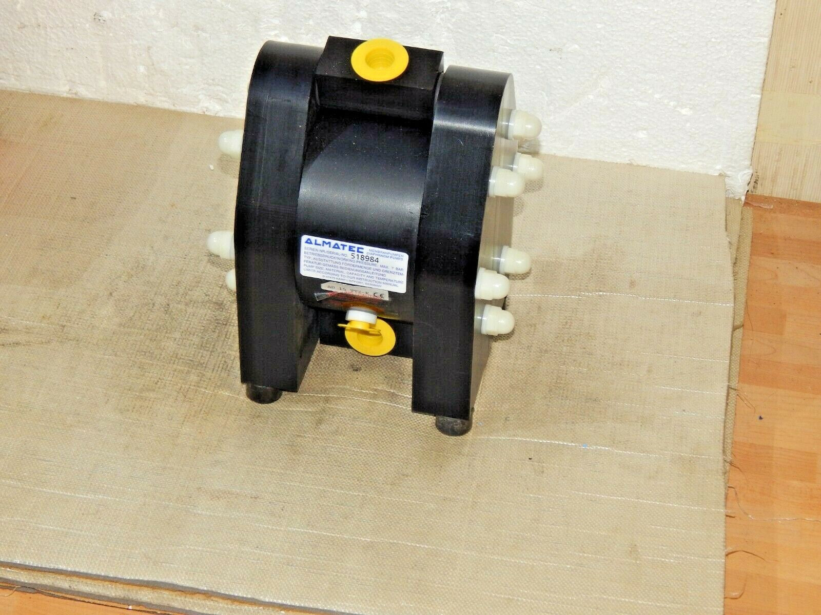  Almatec AD 15 TTZ  Membranpumpe Serien Nr. 518984 Unbenutzt