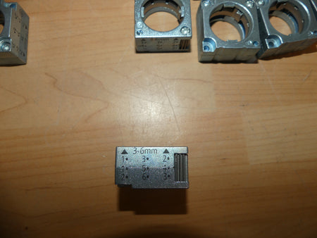 5xSiemens 3SB3 500-0AA21 Drucktaster rot