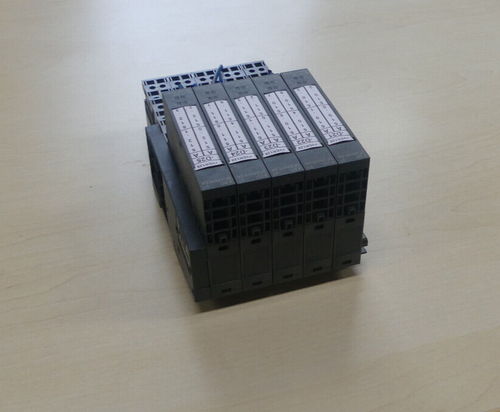 5x Siemens 6ES7 132-4BD02-0AA0