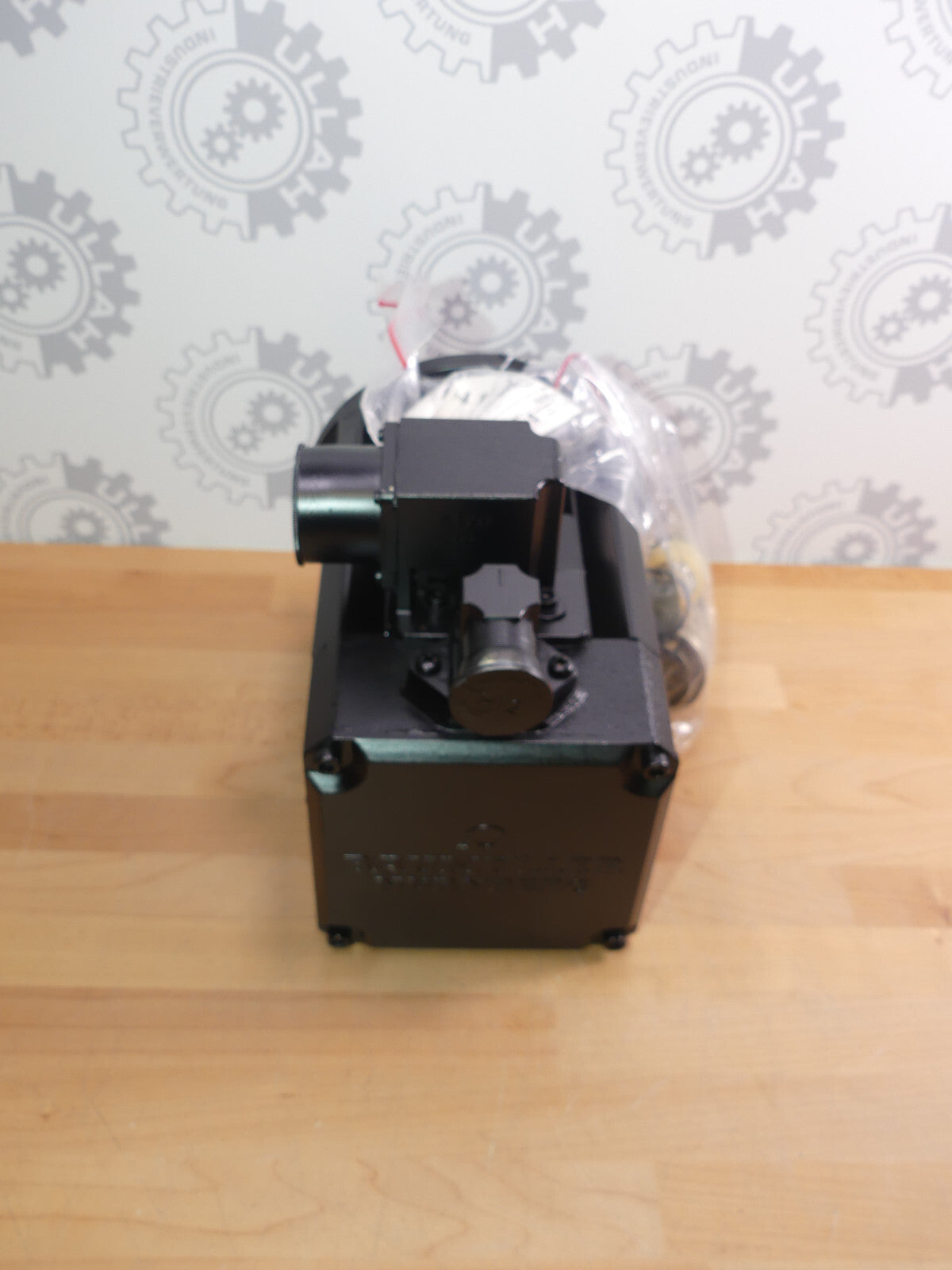 BAUMULLER DS56-B  DS 56-B Synchronous Motor