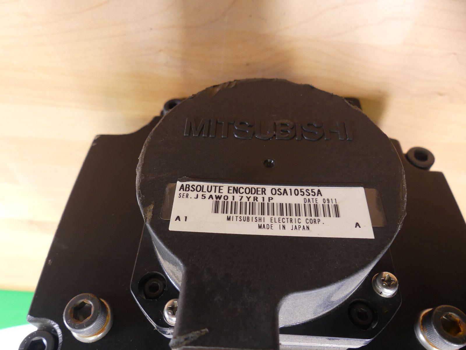 MITSUBISHI ELECTRIC HF-H204BS Leicht Beschädgit s.Bilder